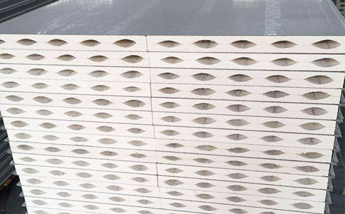 硫氧鎂夾芯板市場需求持續增長，建筑行業迎來創新機遇